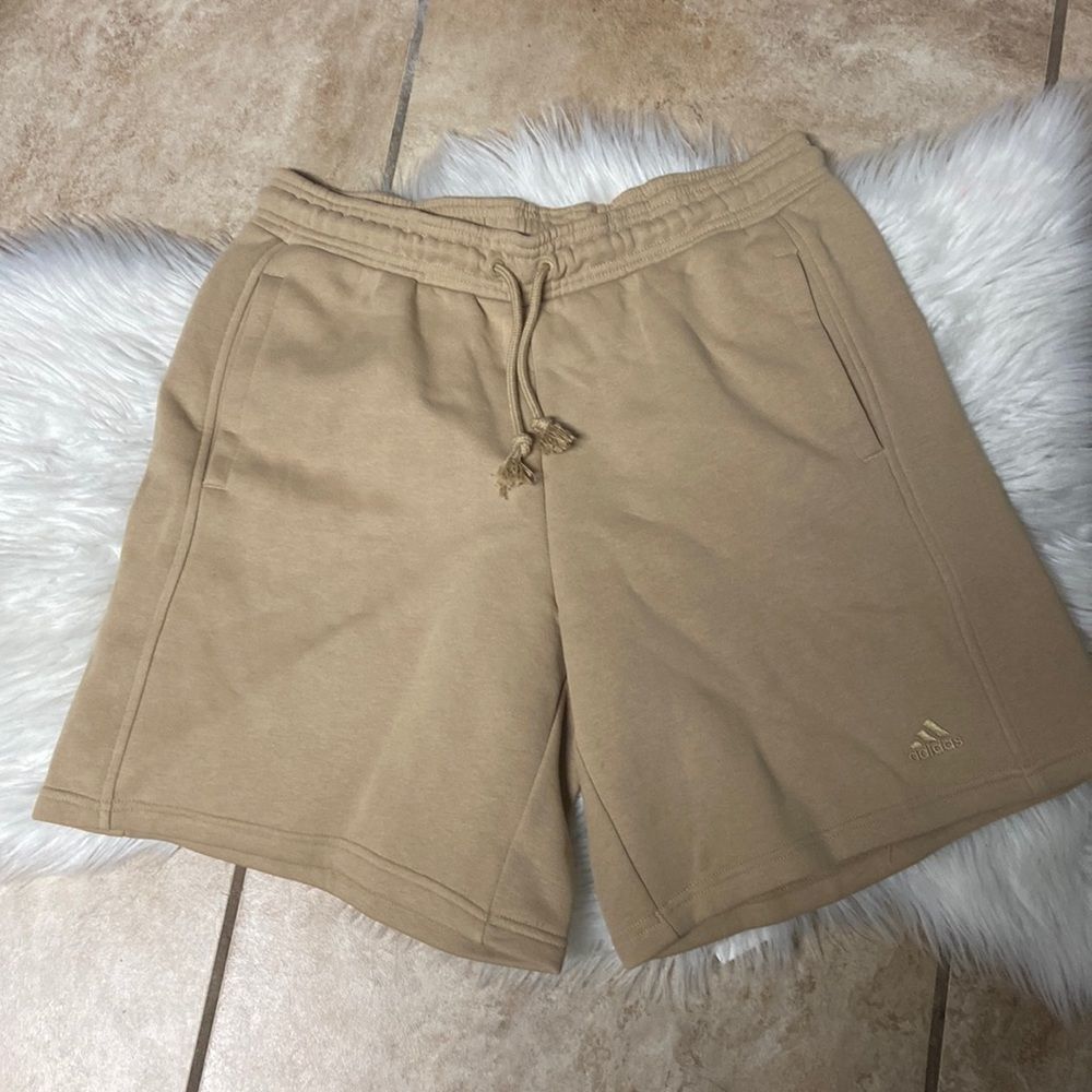 Women's Adidas All Szn Fleece Shorts Almost Beige Sz large nwt